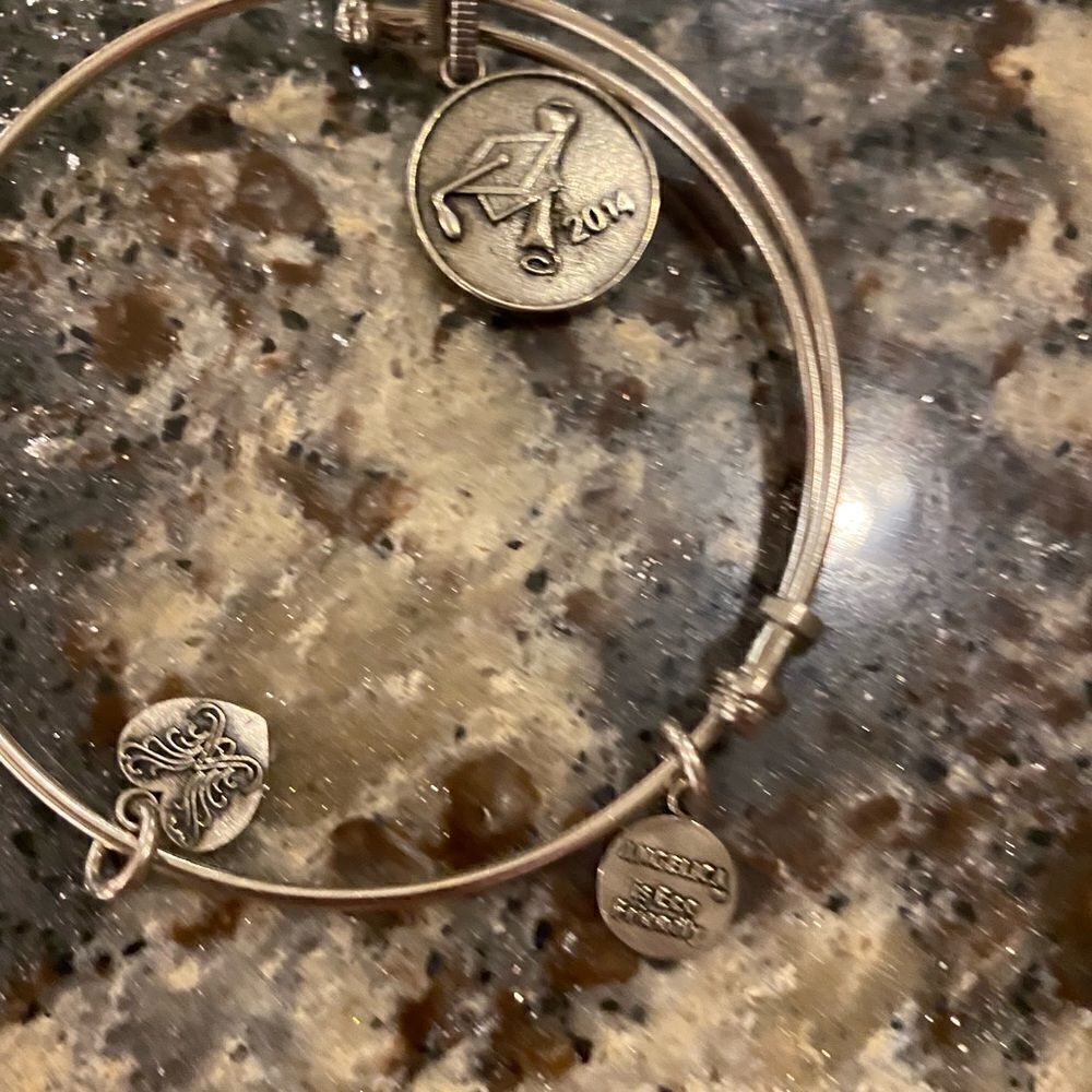 (Never used) Angelica bracelet set - Picture 5 of 5